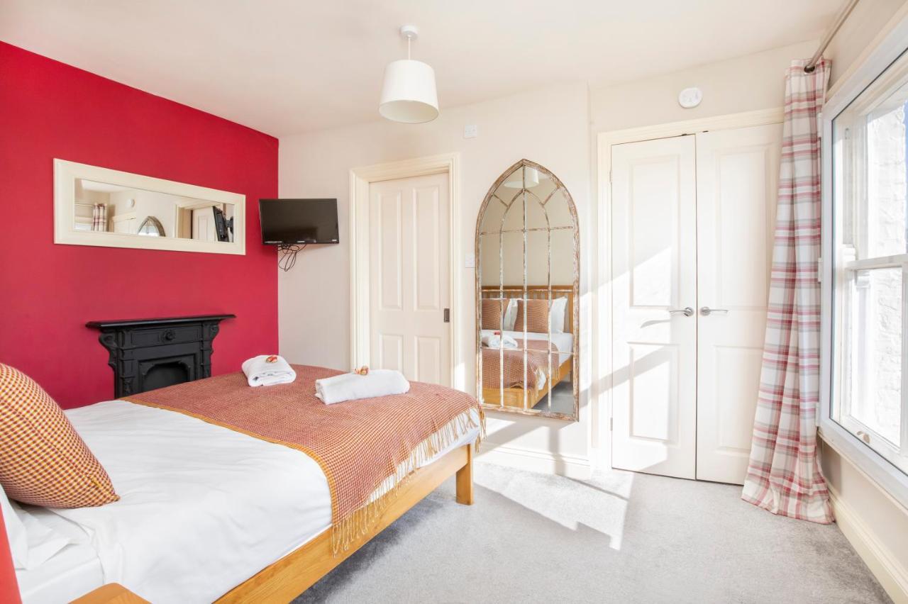 Patrick'S Pool- 4 Bedroom,4 Bathroom, Most Central Luxury Townhouse! York Extérieur photo