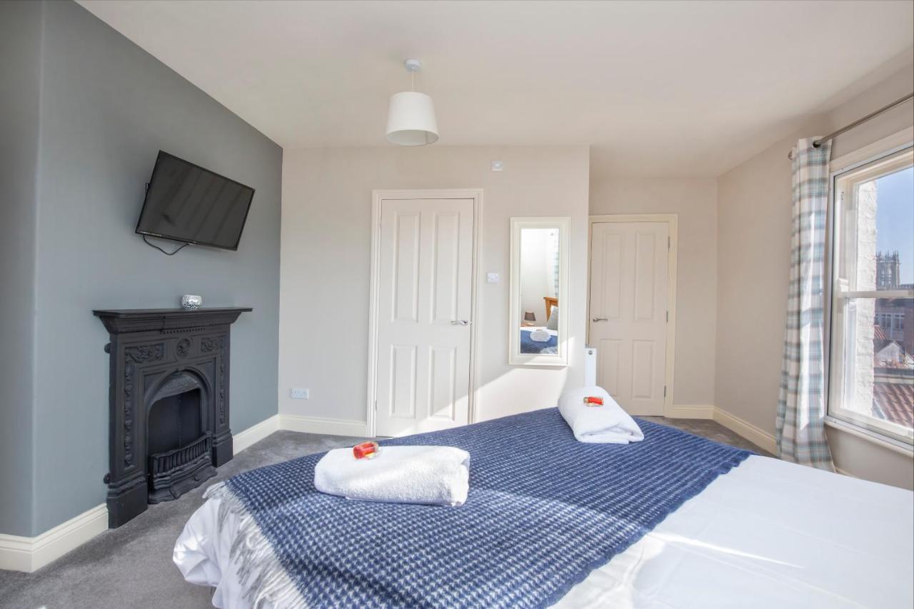 Patrick'S Pool- 4 Bedroom,4 Bathroom, Most Central Luxury Townhouse! York Extérieur photo
