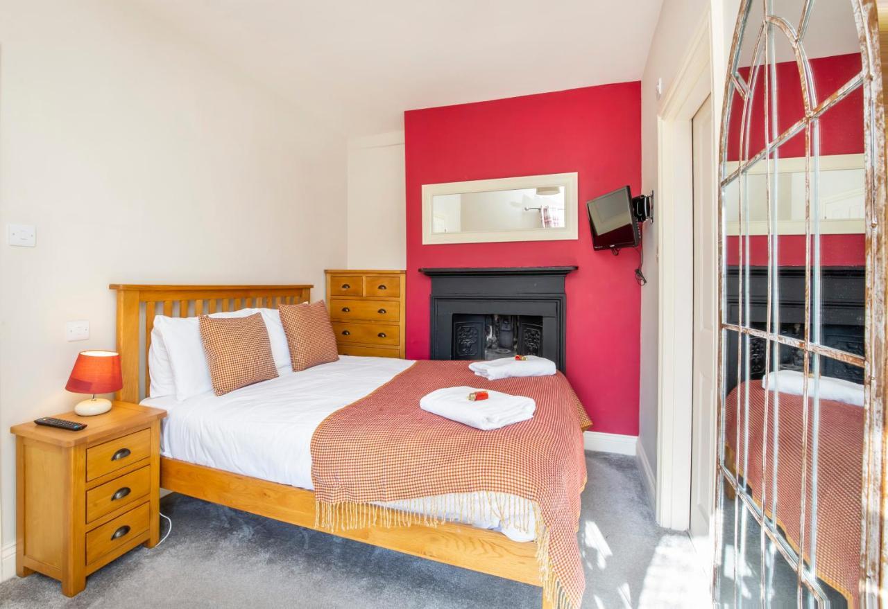 Patrick'S Pool- 4 Bedroom,4 Bathroom, Most Central Luxury Townhouse! York Extérieur photo