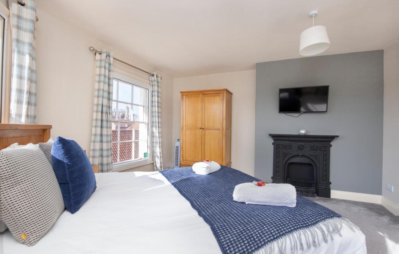 Patrick'S Pool- 4 Bedroom,4 Bathroom, Most Central Luxury Townhouse! York Extérieur photo